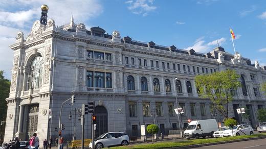 Fachadas Exteriores Edificio Tradicional